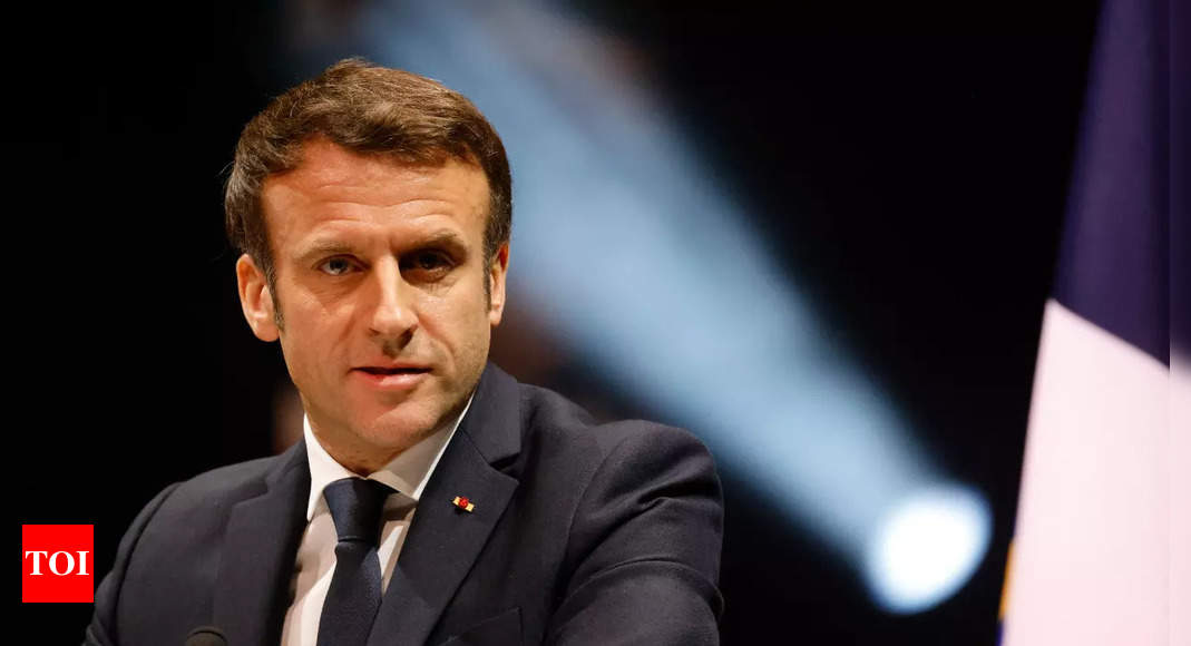 Rivais de Emmanuel Macron aumentam o volume duas semanas após votação