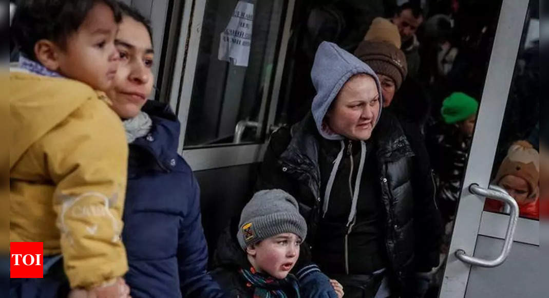 Rússia: Moscou diz que deixará civis ucranianos fugirem para a Rússia