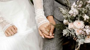 Cidadania por casamento: Conheça os países que aceitam e o processo para requerer o benefício