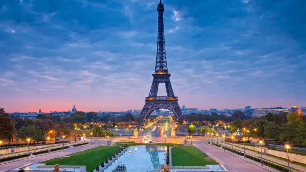 Quanto custa viagem para Paris