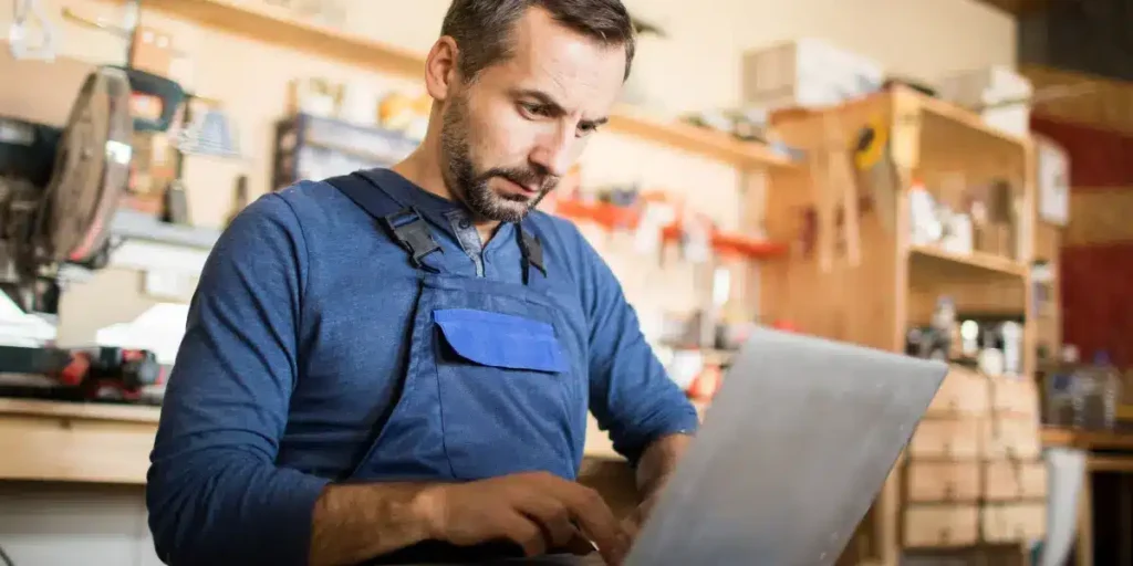 Como escolher o melhor sistema de gestão para pequenos negócios Melhor sistema de gestão para pequenos negócios