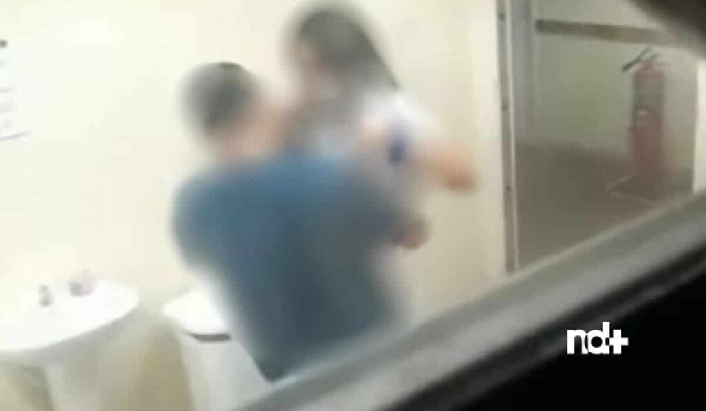 Médico e estagiária são flagrados em ato sexual na UPA