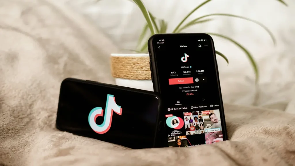 O impacto do TikTok nos hábitos da nova geração