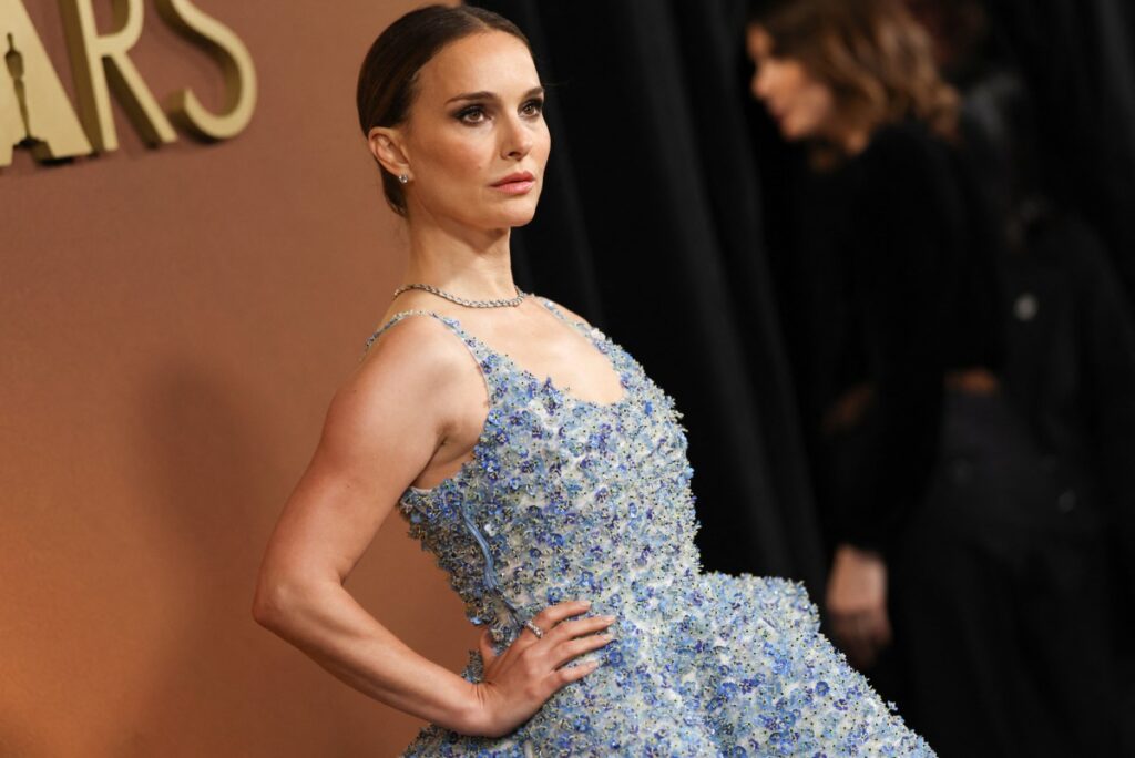 Natalie Portman, aos 44, anuncia 3ª gravidez