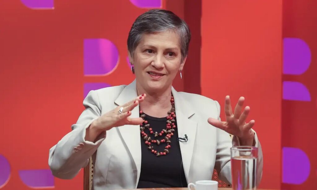 Repórter é agredida por bolsonarista na Câmara dos Deputados