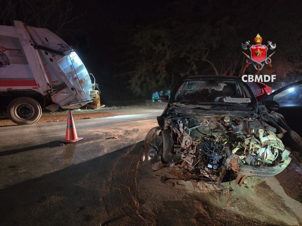 Acidente entre carro, caminhão e ônibus deixa ferida em Sobradinho
