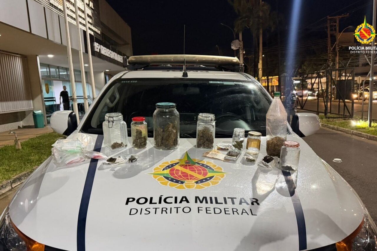 Cheiro forte de maconha leva PMDF a prender suspeito por tráfico em Ceilândia