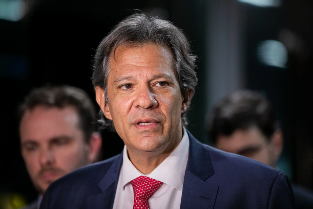 Haddad propõe 'jornada 7x0' para reeleger Lula
