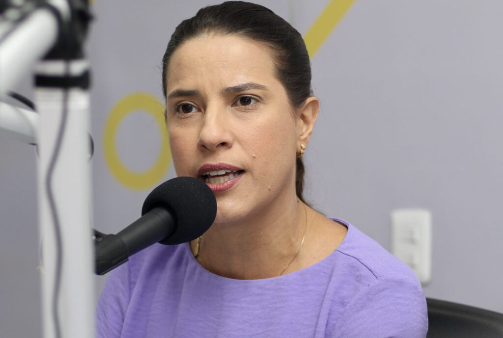 Raquel Lyra vira jogo e lidera no 2º turno em PE, mostra Datafolha