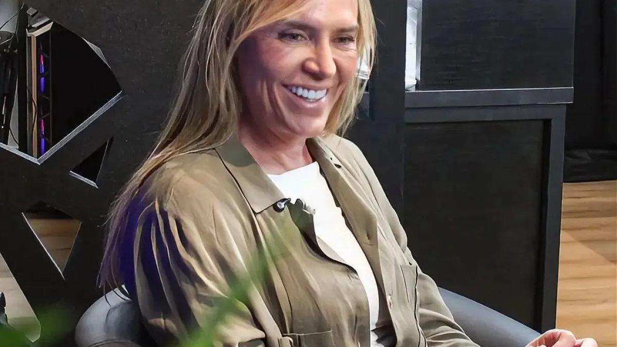 Celina Leão visita sede do Jornal de Brasília