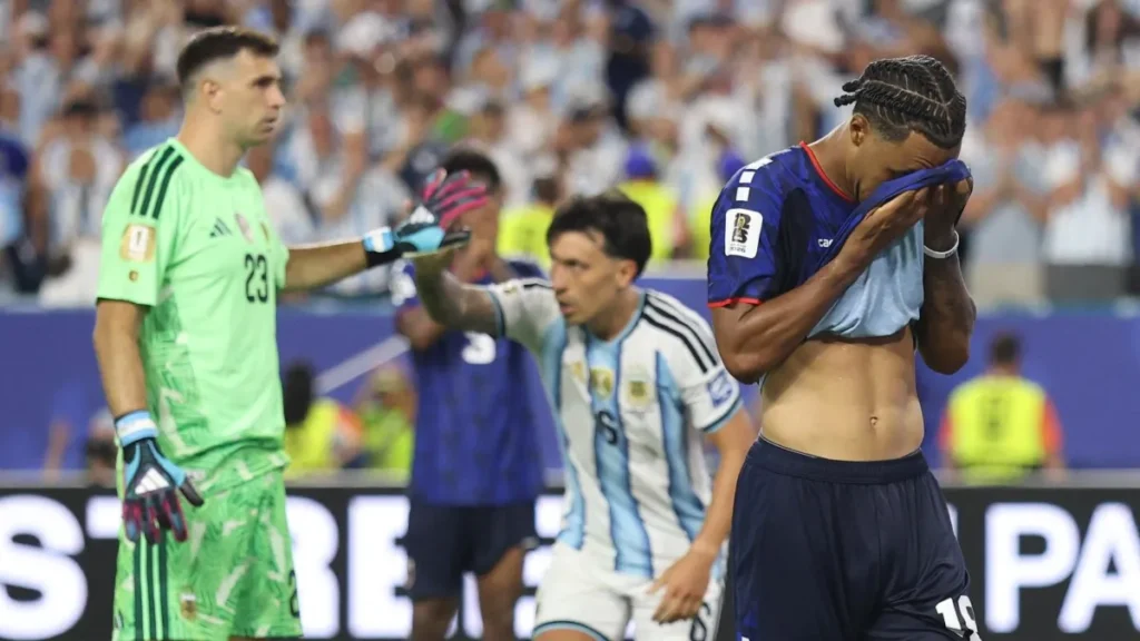 Argentina vence Cabo Verde na prorrogação com gol contra salvador
