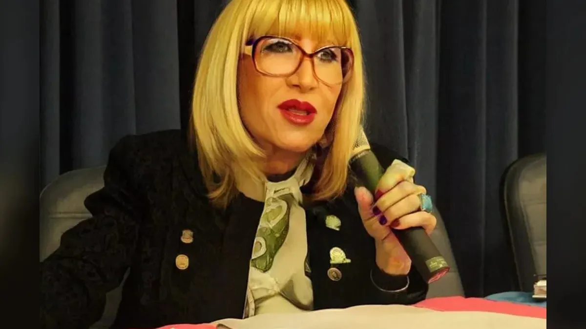 Morre aos 75 pioneira na defesa de travestis no RS