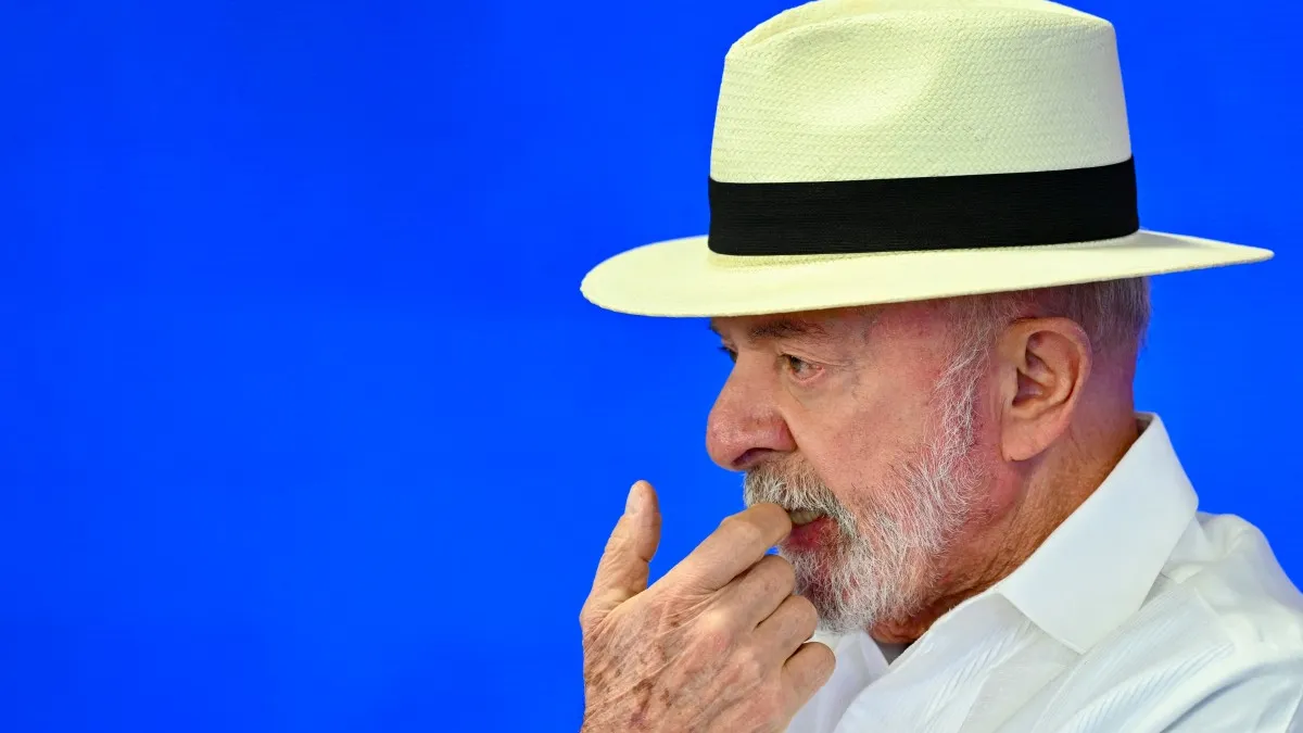 TRE-SP multa Lula em R$ 15 mil por propaganda eleitoral antecipada