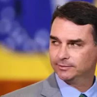 Acusador de vice de Flávio muda versão e nega armação